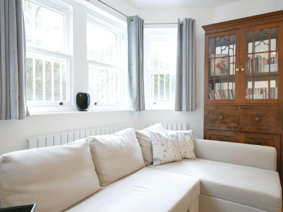 Newly Refurbished 2 Bed Apartment In Paddington London Exterior foto