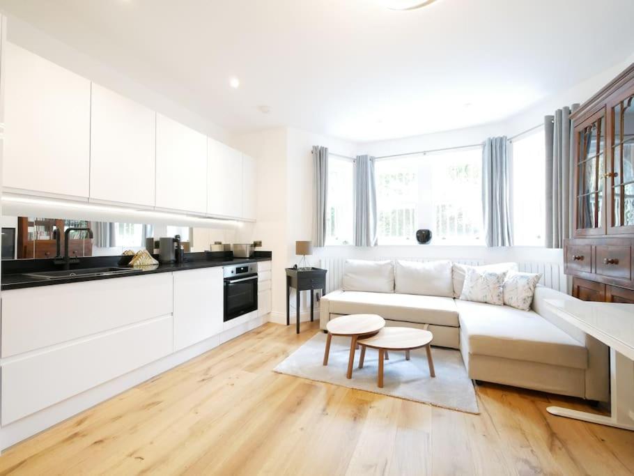 Newly Refurbished 2 Bed Apartment In Paddington London Exterior foto